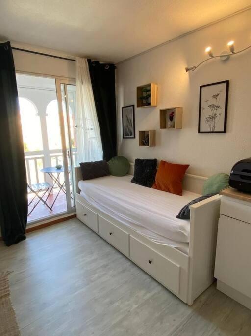 Superbe Studio Renove Avec Piscine Et Vue Marina Le Barcarès Exterior foto
